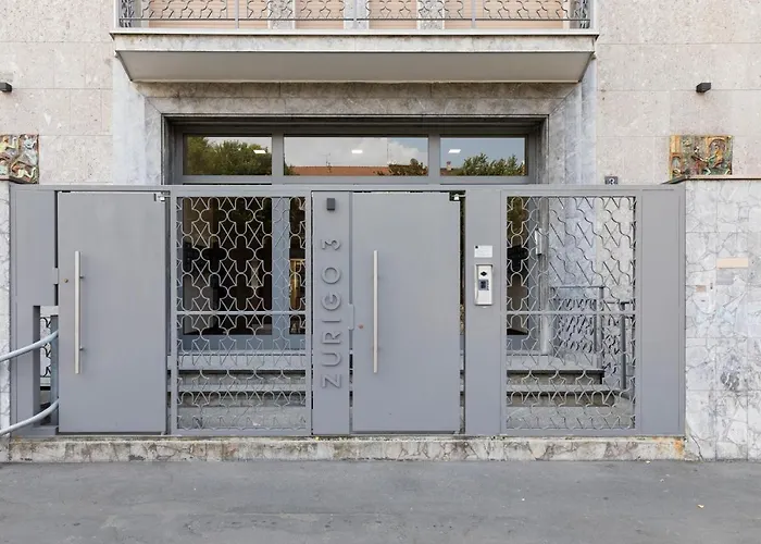 West Milan - Modern And Comfortable Apartment