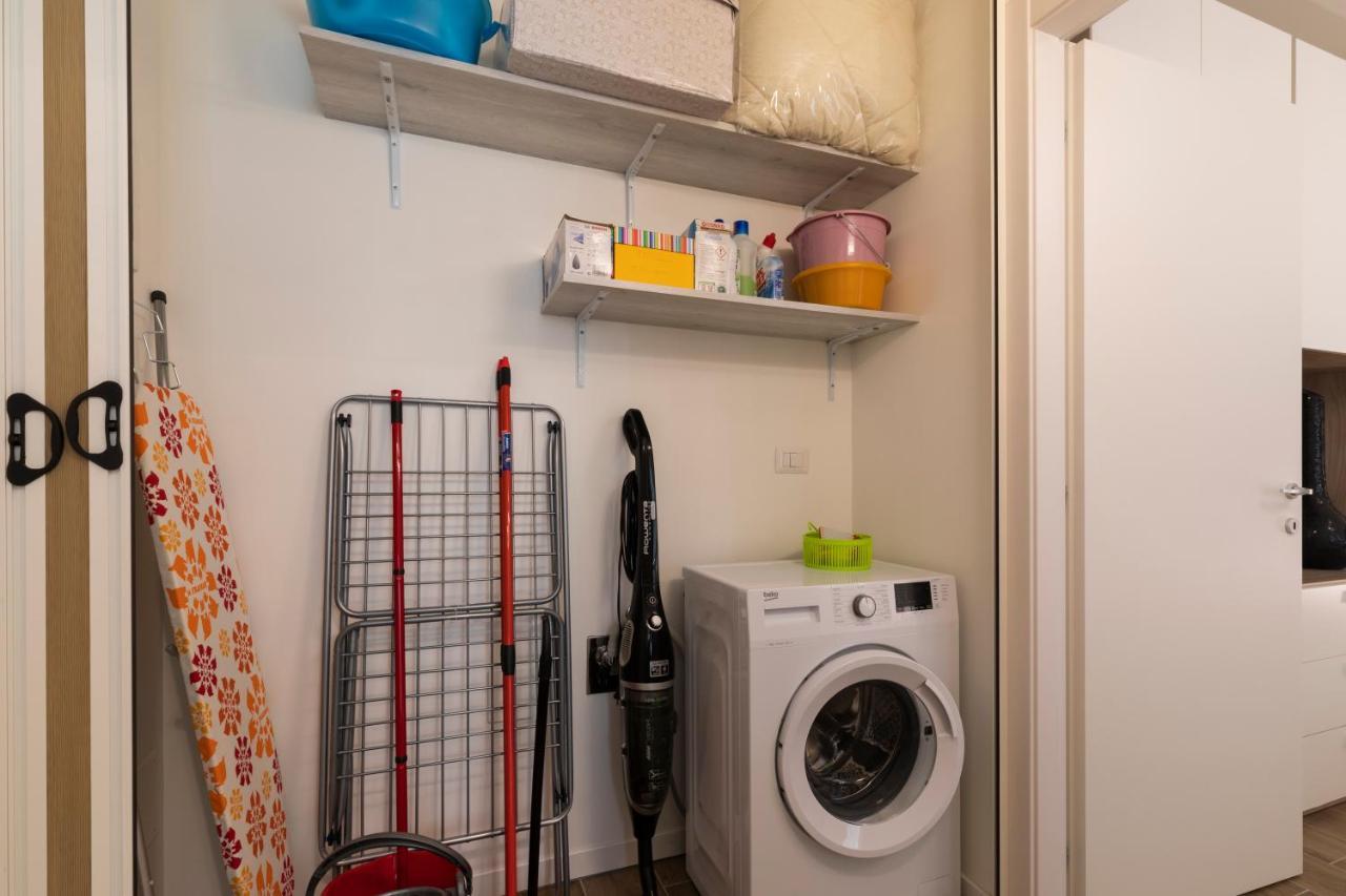 West - Modern And Comfortable Appartement Milan
